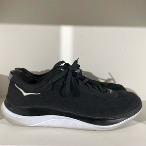 Hoka Hupana Flow Black 13M